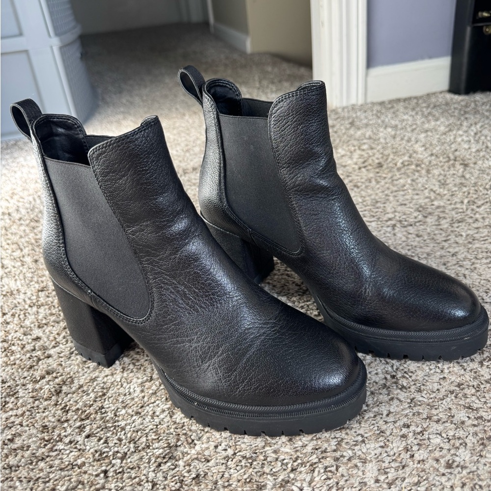 AEROSOLES women’s booties